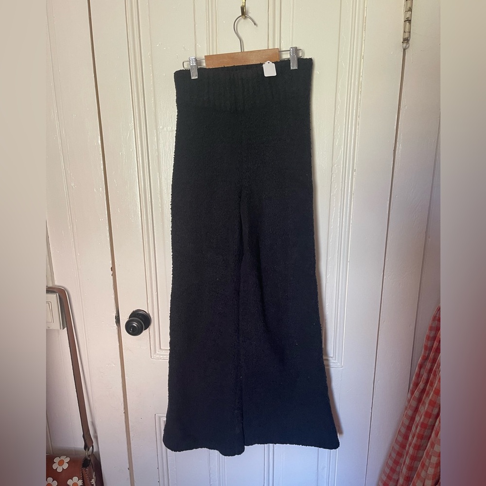 Skims fuzzy lounge pants size small / medium